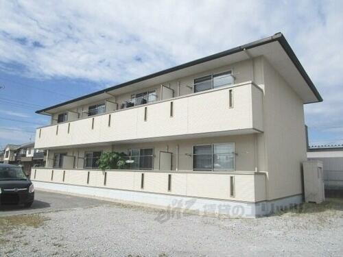 滋賀県長浜市平方町 築15年3ヶ月 2階建