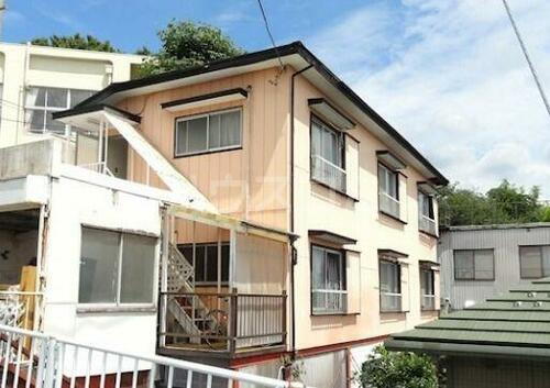 東京都世田谷区喜多見６丁目 2階建