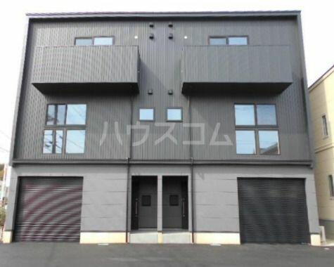 静岡県浜松市中央区富塚町 テラスハウス