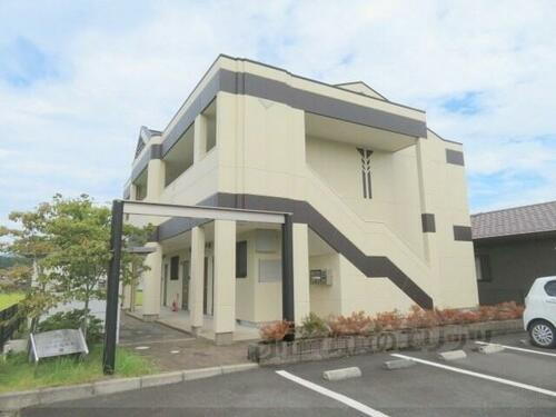 京都府京丹後市峰山町菅 築18年7ヶ月 2階建