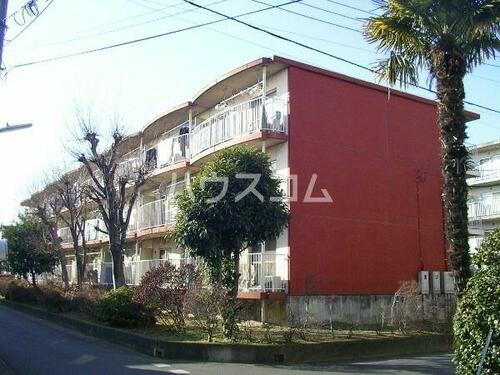 戸山ハイツ 3階建