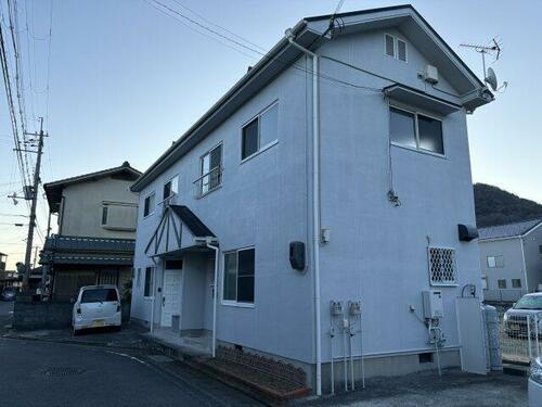 ツインサルビア 2階建
