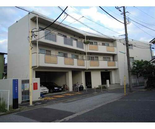 フレール堀切３ 3階建