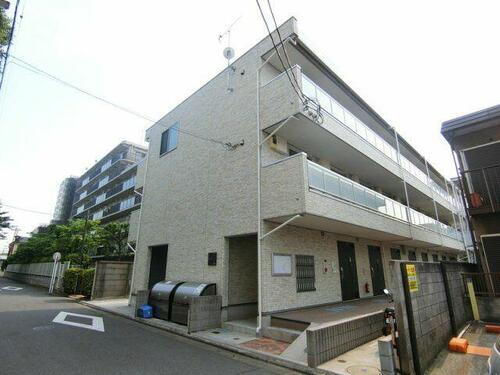 神奈川県川崎市川崎区藤崎３丁目 3階建