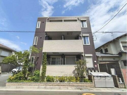 兵庫県尼崎市塚口町３丁目 築11年7ヶ月 3階建