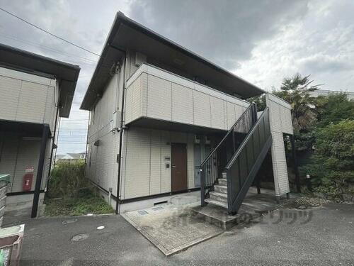 兵庫県川西市花屋敷１丁目 築23年4ヶ月 2階建