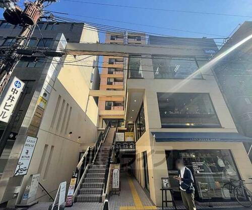 烏丸アネックス 11階建