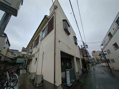 アローハイツ 2階建
