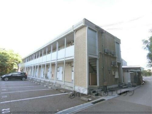 滋賀県愛知郡愛荘町長野 2階建 築16年10ヶ月