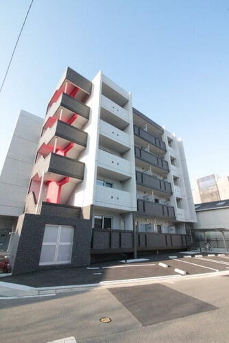 福岡県福岡市東区郷口町 5階建