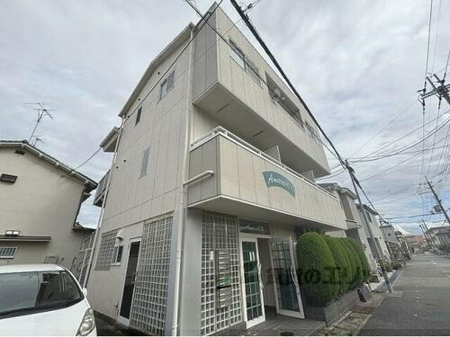 兵庫県伊丹市北野３丁目 築31年2ヶ月 3階建