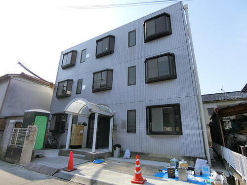 ヤンディ２ 3階建