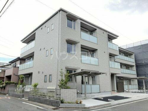 神奈川県相模原市緑区橋本１丁目 3階建
