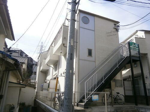 神奈川県横浜市港北区岸根町 2階建 築16年7ヶ月