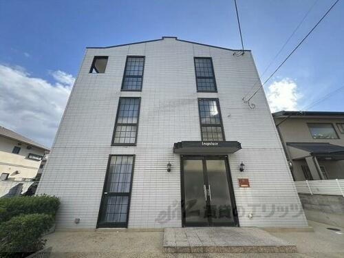 兵庫県尼崎市塚口本町２丁目 築28年1ヶ月 3階建