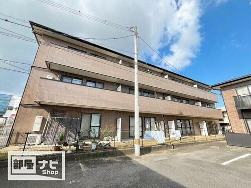 フォブール新居 3階建