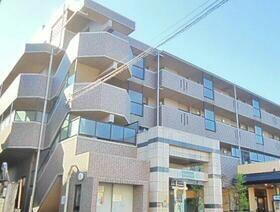 東京都三鷹市新川２丁目 4階建