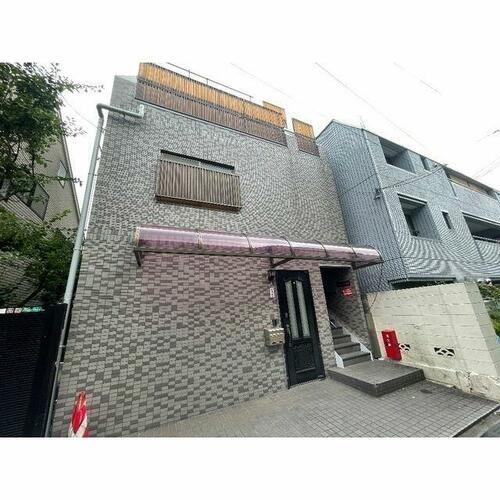 東京都世田谷区豪徳寺１丁目 4階建