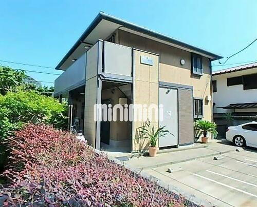 グランシード稲村ガ崎 2階建