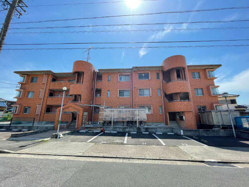 グリーンプラザ池上台 3階建