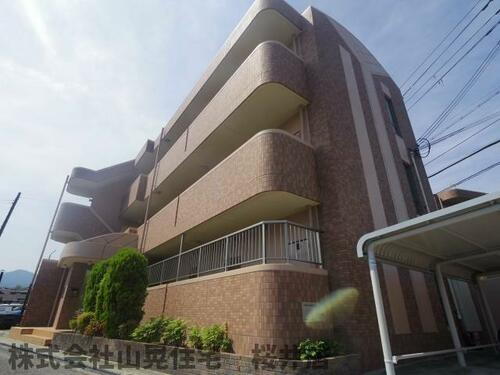 奈良県桜井市大字谷 3階建 築16年3ヶ月