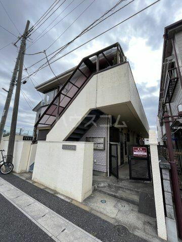 ヴィラ八幡 2階建