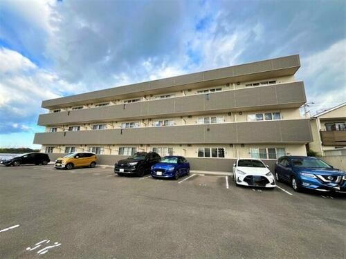 イクエーション　スペース 3階建