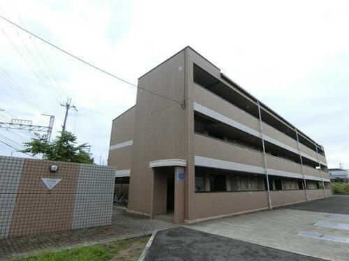 ヴィーブル１８ 3階建
