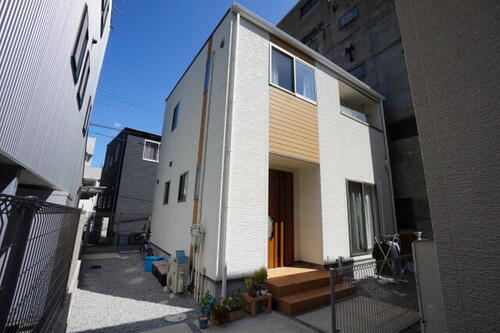 香川県高松市室新町 賃貸一戸建て