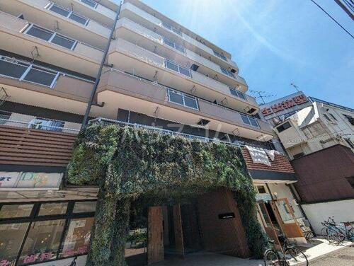 東京都足立区綾瀬２丁目 6階建