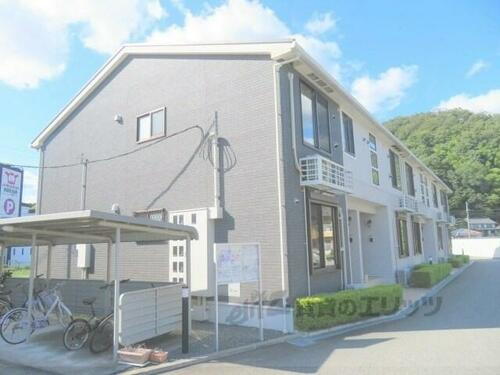 兵庫県豊岡市梶原 築8年7ヶ月 2階建