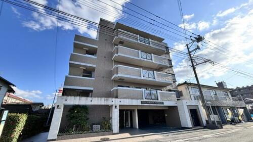 コアマンション保田窪 5階建