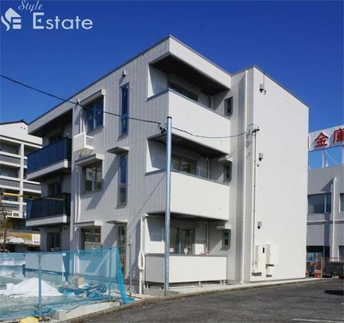 愛知県名古屋市名東区山の手２丁目 3階建 築1年4ヶ月