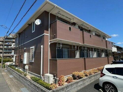 愛知県春日井市東野町１０丁目 2階建