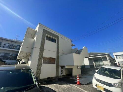 ファミーユシノハラ・ 2階建