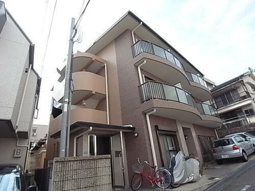ピュア苦楽園 3階建