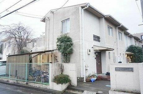埼玉県さいたま市緑区大字中尾 2階建