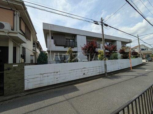 東京都府中市若松町３丁目 2階建