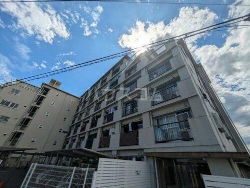 日吉第５コーポ別館 6階建