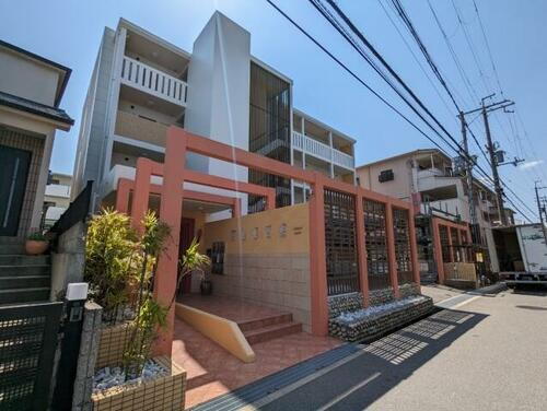 ＬＥＧＩＡＮｅｓｐｒｉｔ 4階建