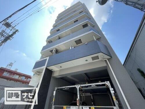 Ｍ　ＣＯＵＲＴ関大前 8階建