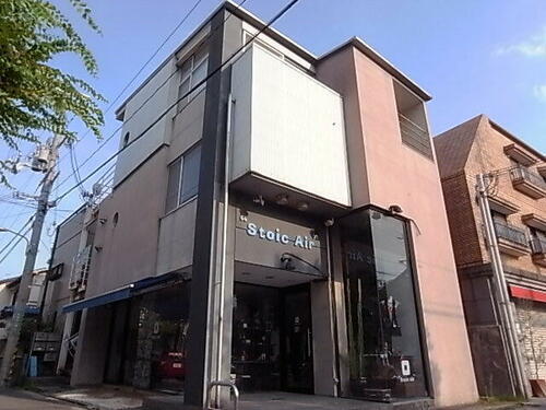ルミエール苦楽園 3階建