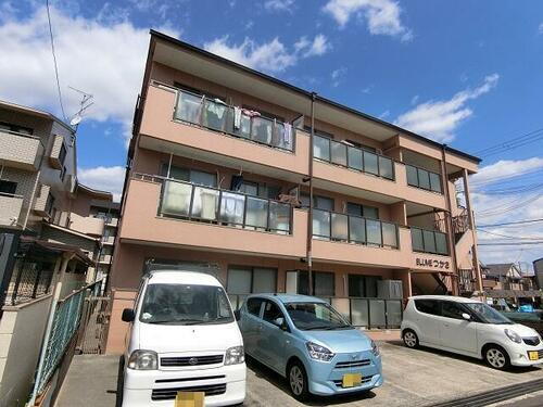 ブルーメつかさ 3階建