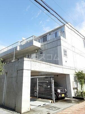 国立ＨＡＵＳ 地上3階地下1階建