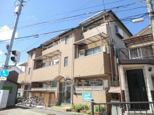 グリーンマンション玉屋２ 3階建