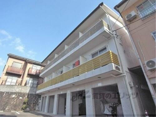 京都府亀岡市曽我部町南条岩ケ谷 築19年10ヶ月 3階建