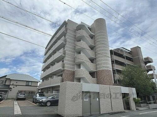 兵庫県伊丹市平松４丁目 築19年4ヶ月 6階建