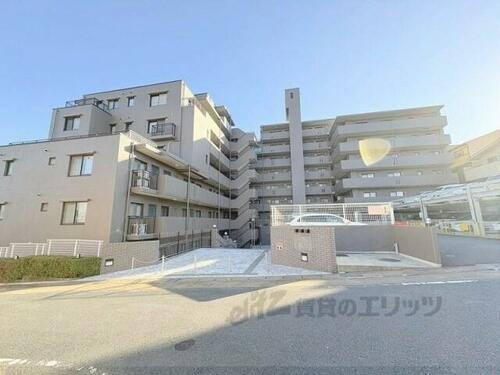 京都府向日市寺戸町南垣内 築27年3ヶ月 8階建