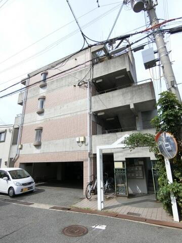 アバンティ貝塚Ⅱ番館 4階建