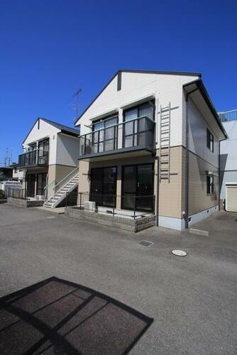 愛媛県東温市野田２丁目 賃貸アパート